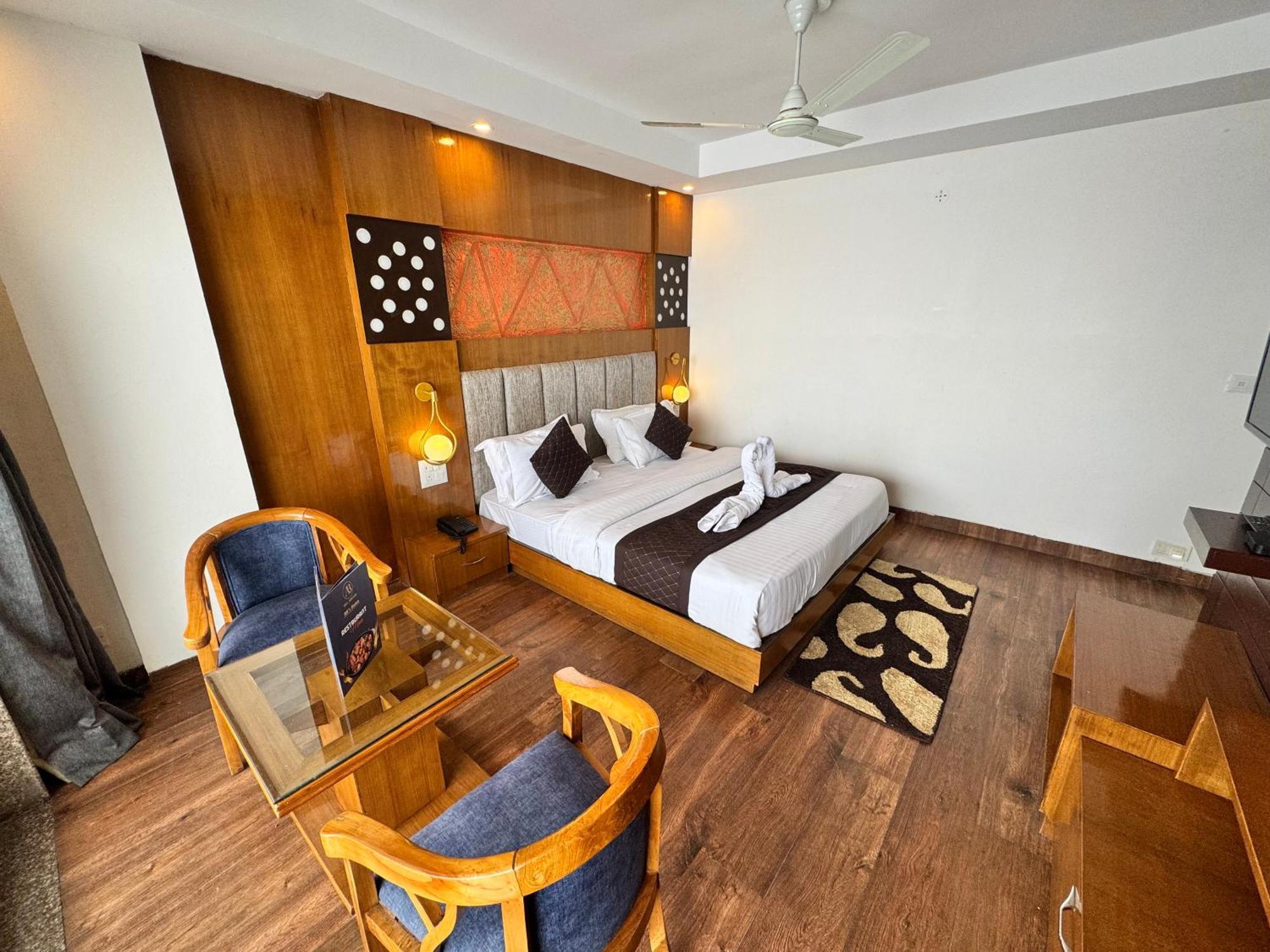 Ab'S Abode-A Boutique Hotel Mussoorie Dış mekan fotoğraf