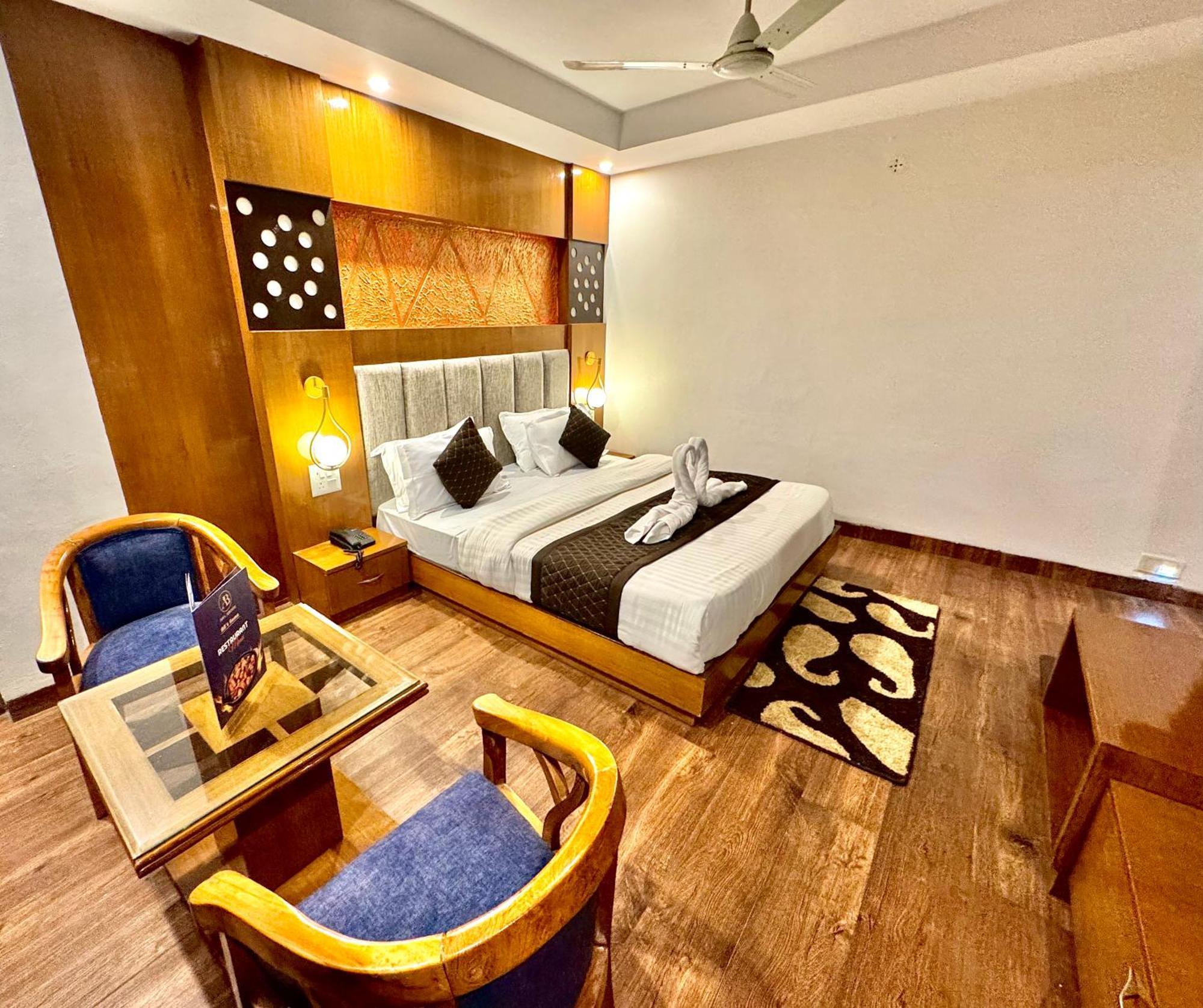 Ab'S Abode-A Boutique Hotel Mussoorie Dış mekan fotoğraf